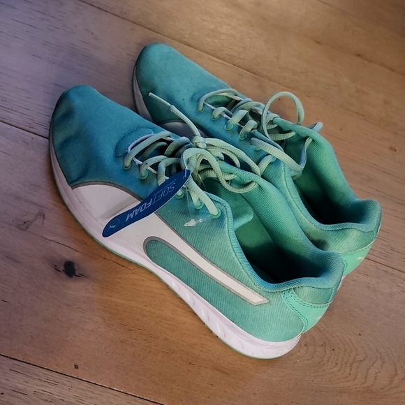 Puma Shoes - Puma NWT W9.5 Shoes